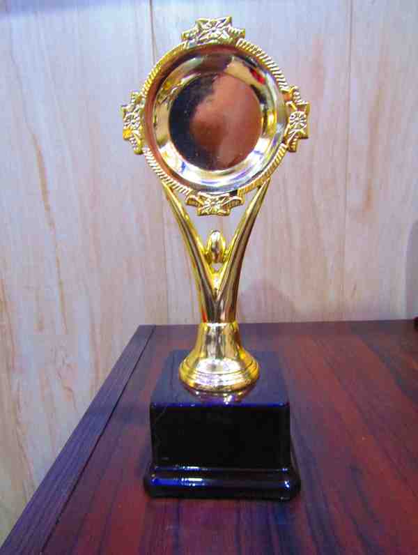 Traditional Trophy T-01